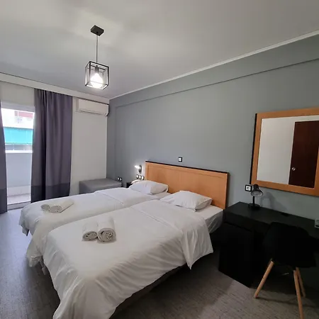 Savoy 3* Pireus