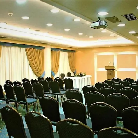 Savoy Hotel 3*