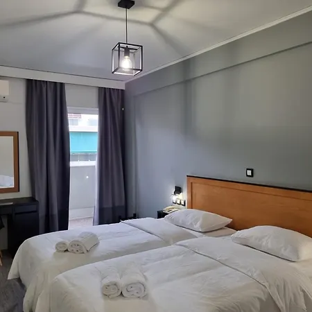 Savoy Hotel 3*